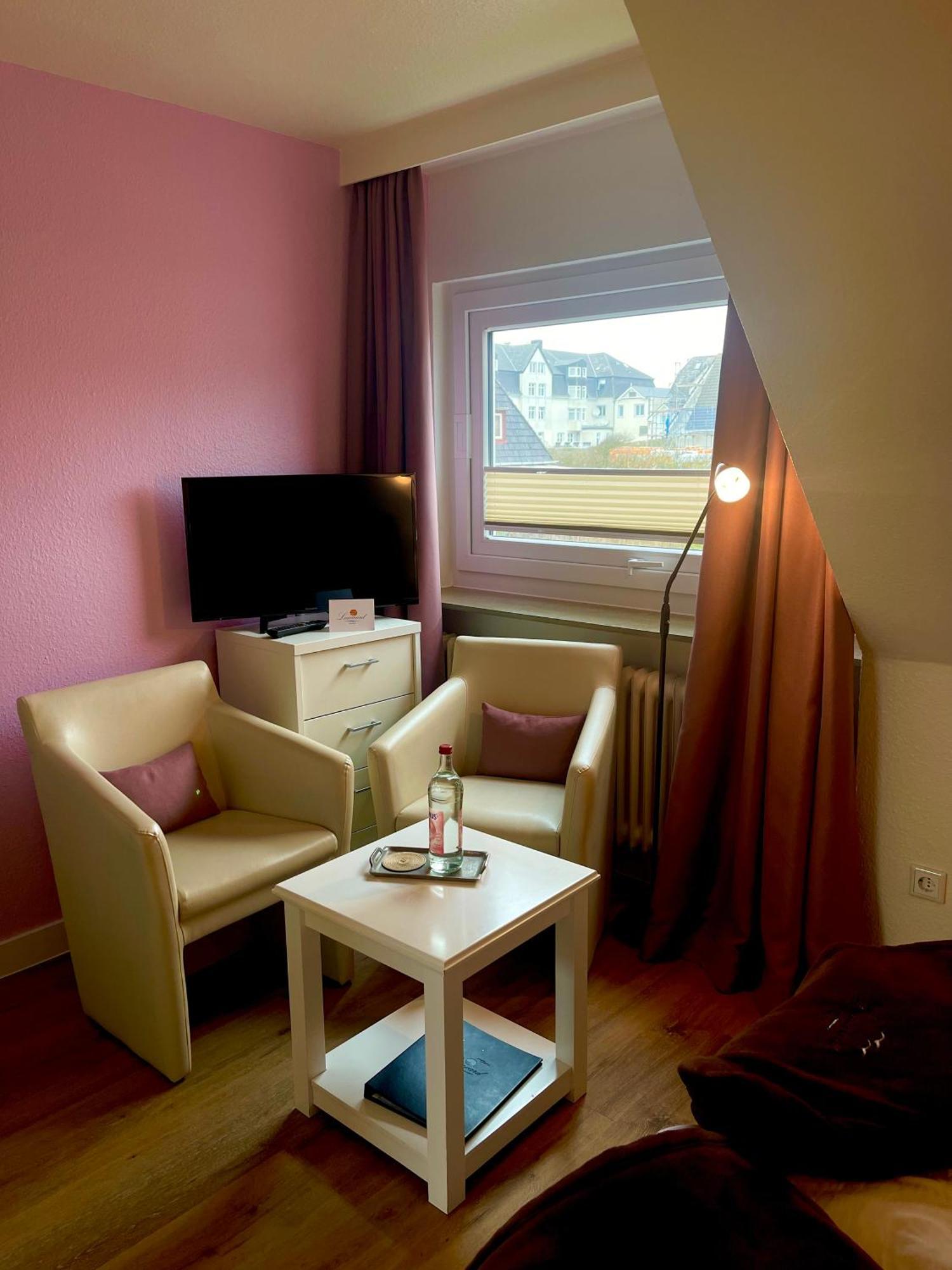 Pension Luuward 3 Sterne Superior Hotel 文尼斯塔特 外观 照片